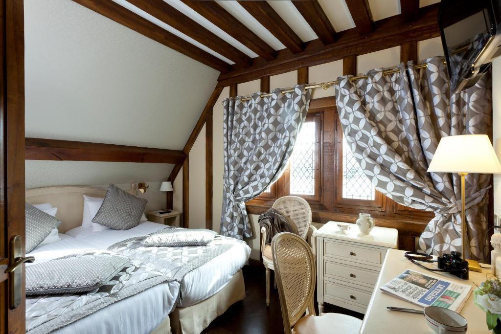 Auberge Saint Pierre Mont-Saint-Michel Bagian luar foto