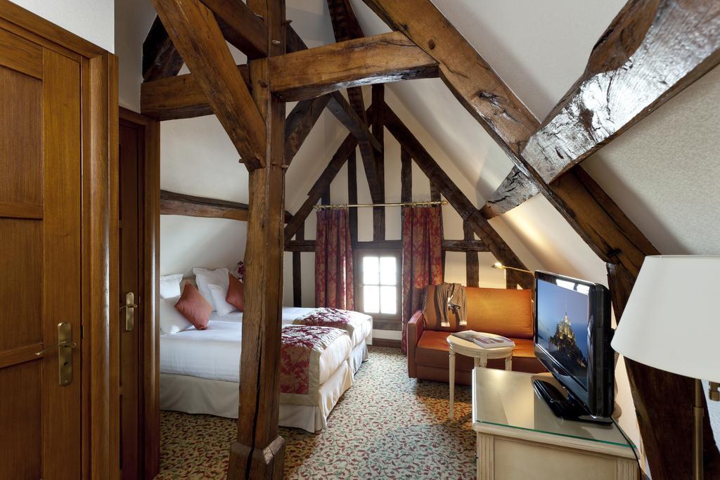 Auberge Saint Pierre Mont-Saint-Michel Ruang foto