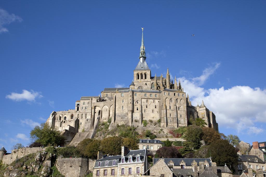 Auberge Saint Pierre Mont-Saint-Michel Bagian luar foto