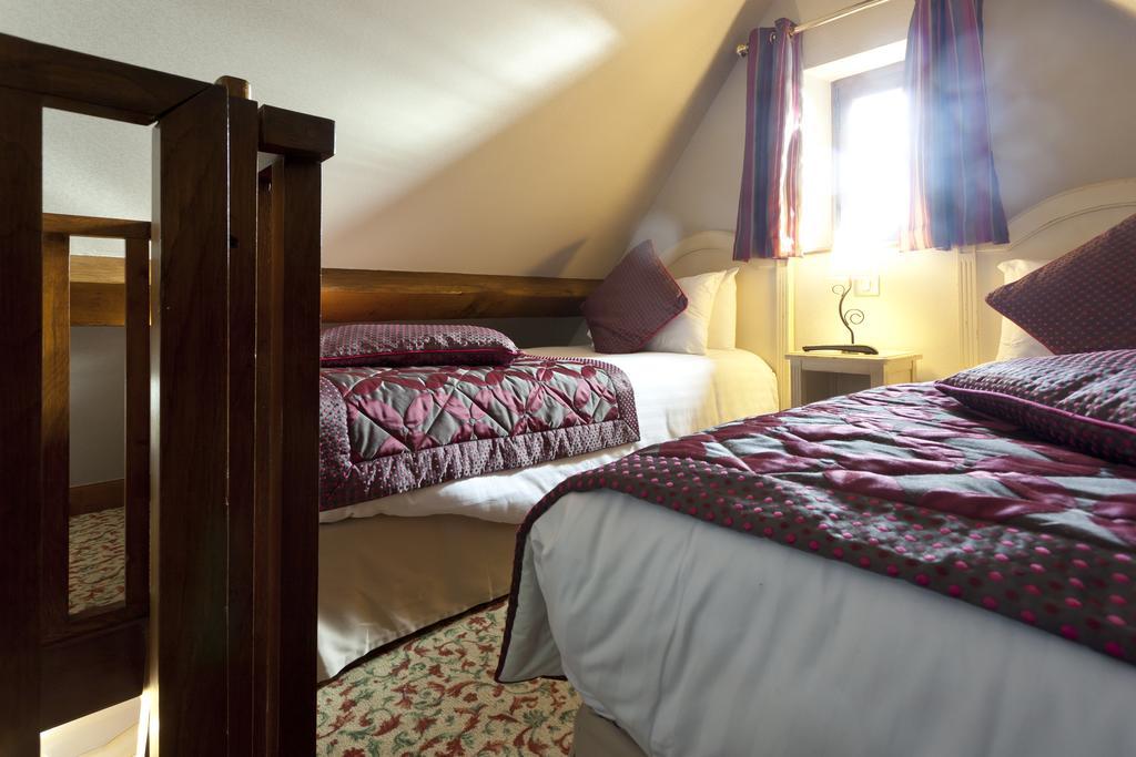 Auberge Saint Pierre Mont-Saint-Michel Bagian luar foto