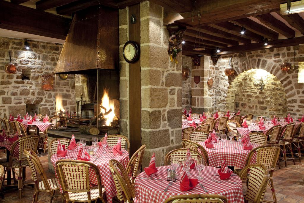 Auberge Saint Pierre Mont-Saint-Michel Bagian luar foto