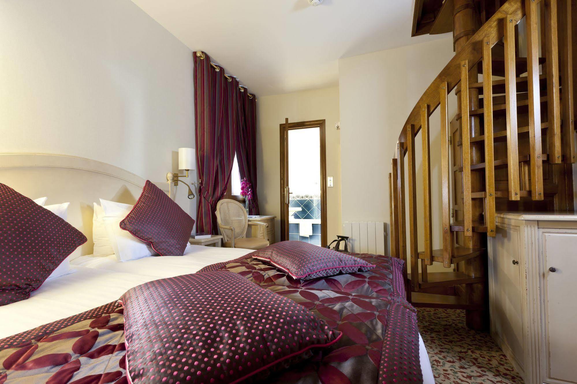 Auberge Saint Pierre Mont-Saint-Michel Bagian luar foto